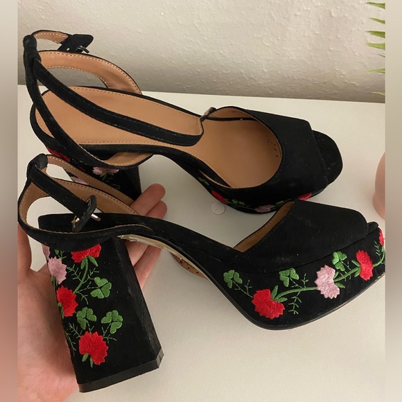 Beautiful TopShop Heels - Picture 2 of 3